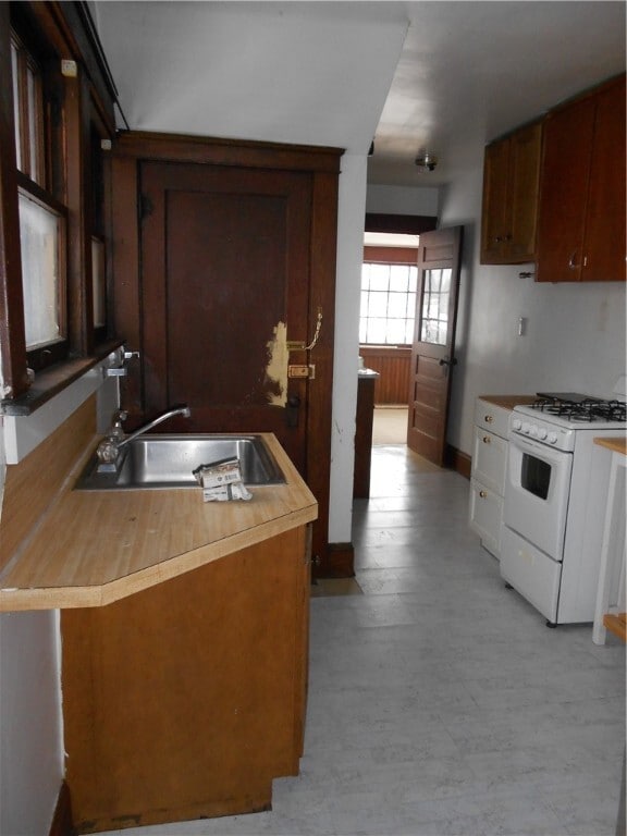 707 Southport St in Elmira, NY - Building Photo - Building Photo