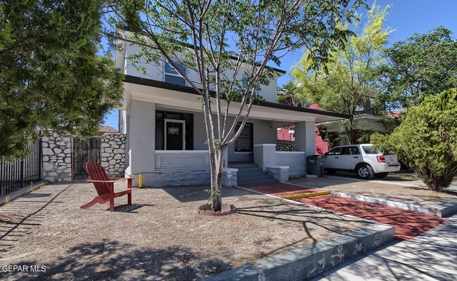 1305 E Rio Grande Ave in El Paso, TX - Building Photo - Building Photo