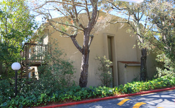 Cowbarn Apartments in Novato, CA - Building Photo - Building Photo