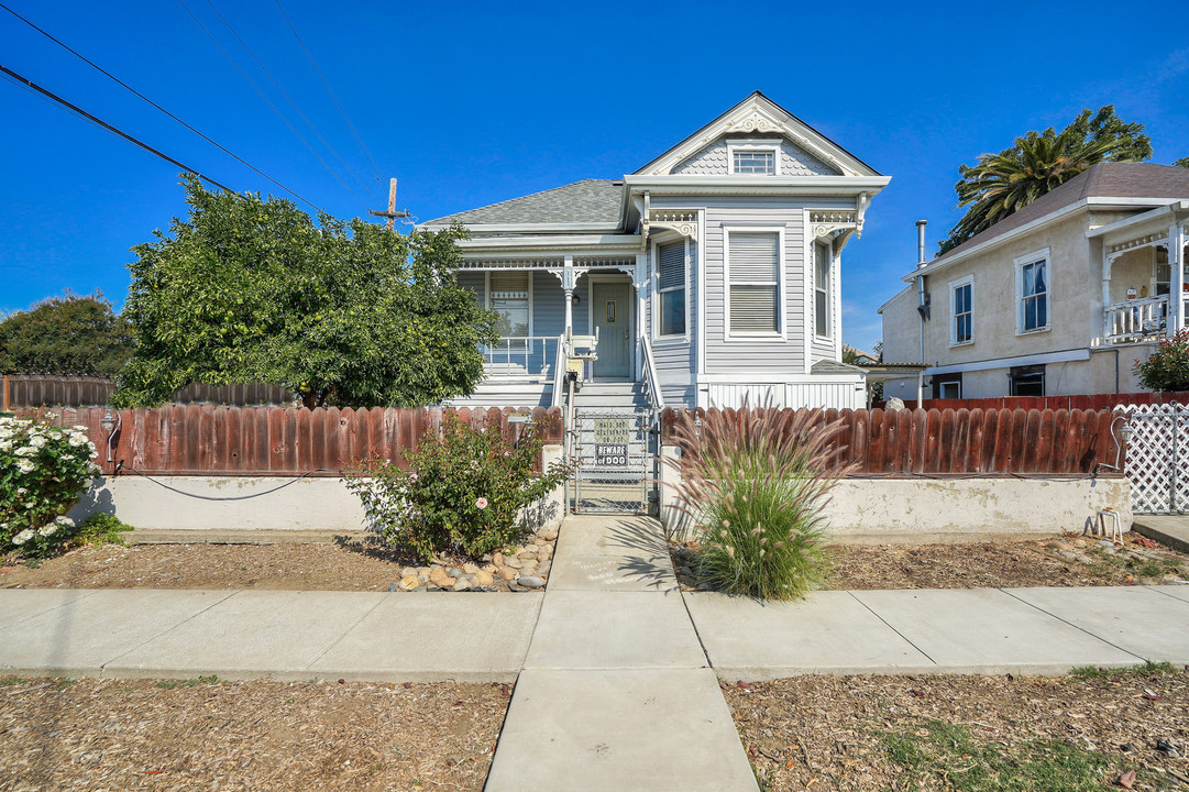 37884 3rd St in Fremont, CA - Building Photo