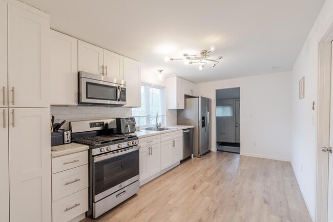 353 South Morgan Boulevard, Unit 1 in Valparaiso, IN - Building Photo - Building Photo