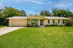 1868 Lake Spier Dr in Winter Park, FL - Building Photo