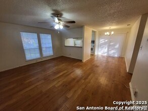8934 Golden Brook in San Antonio, TX - Building Photo - Building Photo