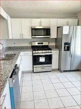1021 Thornwoode Ln in Stone Mountain, GA - Building Photo - Building Photo