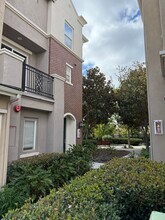 1262 Elfin Forest Rd W in San Marcos, CA - Building Photo - Building Photo
