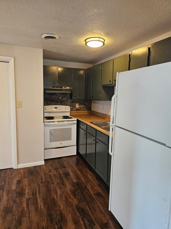 property at 6101 Old Rutledge Pike