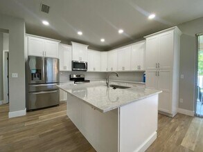 196 Boysenberry Ln in Daytona Beach, FL - Building Photo - Building Photo