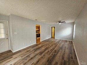 6288 Hamilton Bridge Rd in Milton, FL - Building Photo - Building Photo