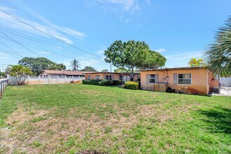 710 SE 4th Ave, Unit 712 in Delray Beach, FL - Building Photo - Building Photo