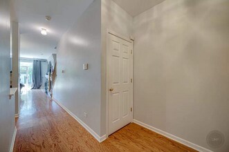 2522 Golf Ridge Cir in Naperville, IL - Building Photo - Building Photo