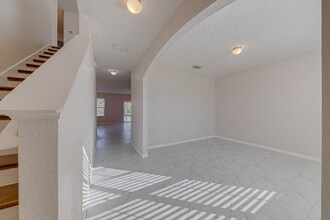 16647 Broadford Ln in Clermont, FL - Foto de edificio - Building Photo