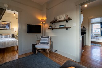 231 C St in Livingston, MT - Foto de edificio - Building Photo