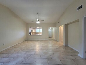 7857 Pinehurst Dr in Spring Hill, FL - Building Photo - Building Photo
