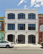 2525 Frankford Ave in Philadelphia, PA - Building Photo - Building Photo