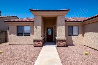 2855 N Melody St in Kingman, AZ - Building Photo - Building Photo