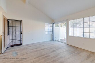 22915 Estoril Dr in Diamond Bar, CA - Building Photo - Building Photo