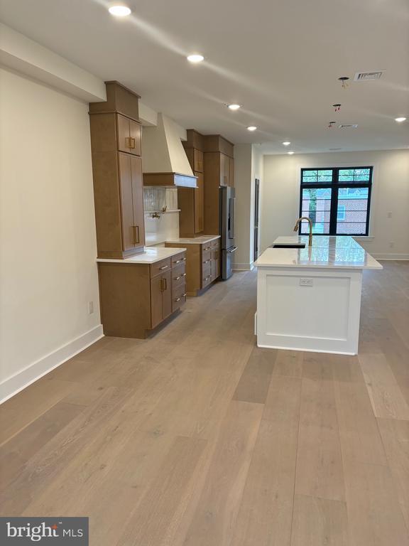 302 Wigard Ave in Philadelphia, PA - Building Photo - Building Photo