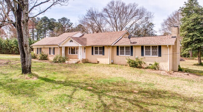 209 Mauldin Ln in Canton, GA - Building Photo - Building Photo