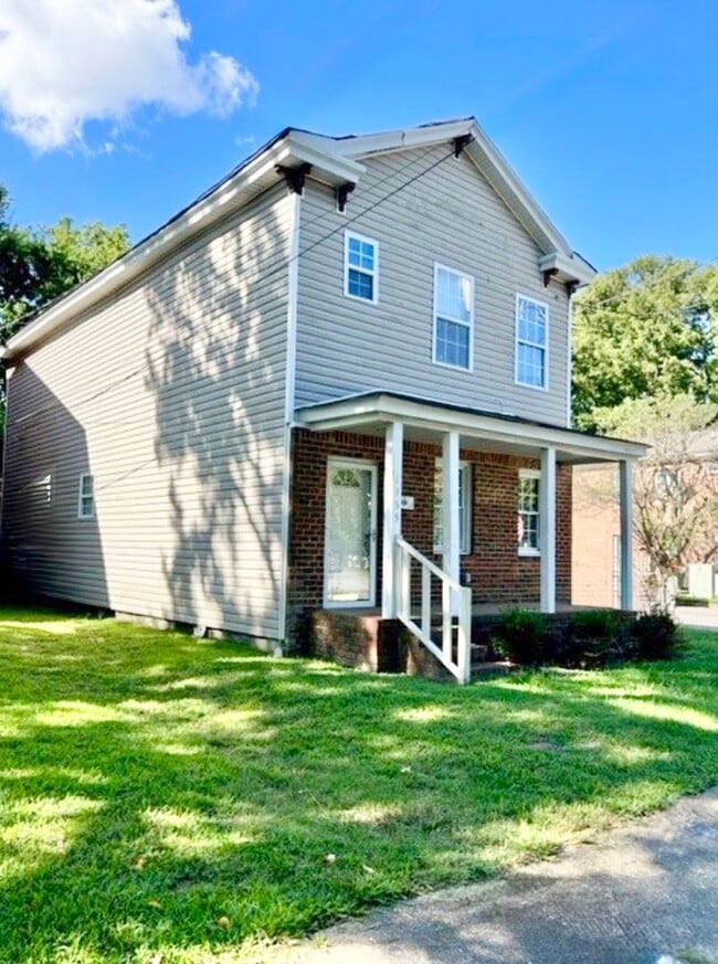 property at 1359 W 40th St