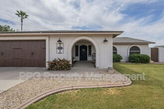 3413 W Kristal Way in Phoenix, AZ - Building Photo - Building Photo