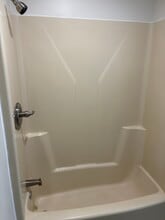 2138 E Damon Ave in Decatur, IL - Building Photo - Building Photo