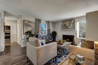 The Fairway in Plano, TX - Foto de edificio - Building Photo