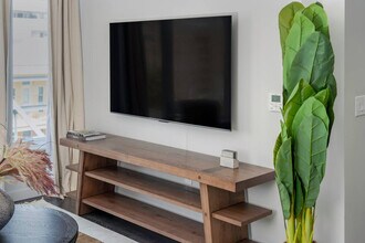 51 S Broadway in White Plains, NY - Building Photo - Building Photo