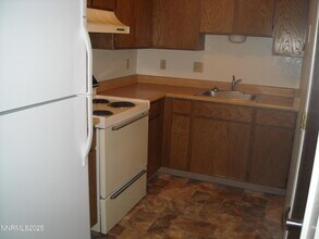 1420 Grimes St in Fallon, NV - Building Photo - Building Photo