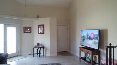 411 Jackson Ave in Cape Canaveral, FL - Building Photo - Building Photo