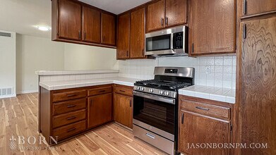 1109 Catlin St in Simi Valley, CA - Building Photo - Building Photo