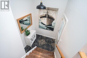 830 Merritt Dr in Milton, ON - Building Photo - Building Photo