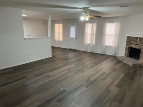 1429 Greenbrook Dr in Rockwall, TX - Building Photo - Building Photo