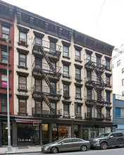 231 W 19th St in New York, NY - Foto de edificio - Building Photo