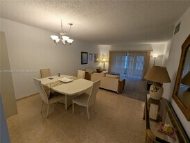 2 Abbey Ln in Delray Beach, FL - Building Photo