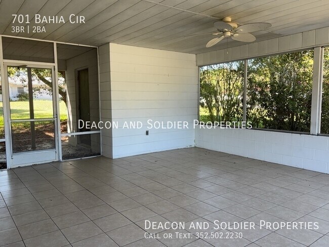 701 Bahia Cir in Ocala, FL - Building Photo - Building Photo