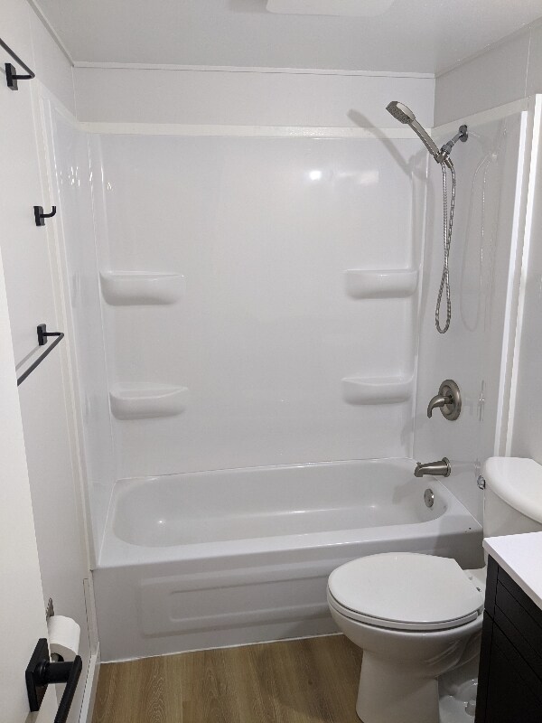 300 Locust St-Unit -3 in Baraboo, WI - Building Photo - Building Photo