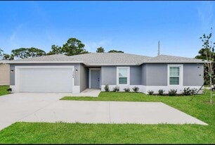 1701 SE Airoso Blvd in Port St. Lucie, FL - Building Photo