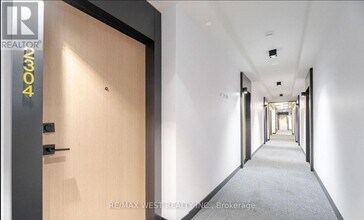 36 Zorra St in Toronto, ON - Building Photo - Building Photo