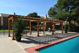 Country Crest Townhomes