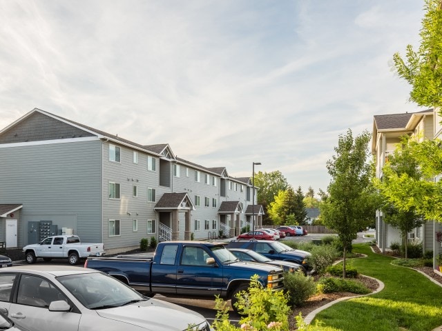 Barker Ridge in Spokane Valley, WA - Foto de edificio