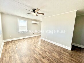 2343 Sanders Creek Rd in Dillwyn, VA - Building Photo - Building Photo