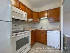 104 W Steuben St in Crafton, PA - Building Photo - Building Photo