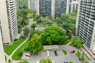 Tower C in Toronto, ON - Building Photo