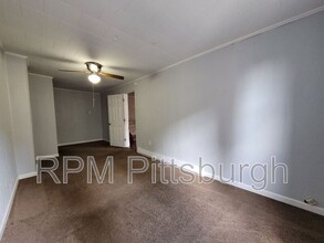 3053 Brereton St in Pittsburgh, PA - Building Photo - Building Photo