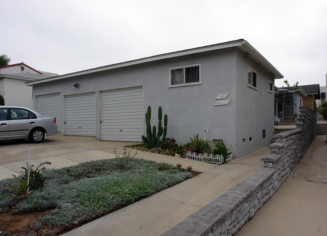 424 Richmond St in El Segundo, CA - Building Photo - Building Photo