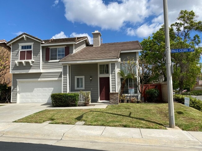 909 Palo Cedro Dr