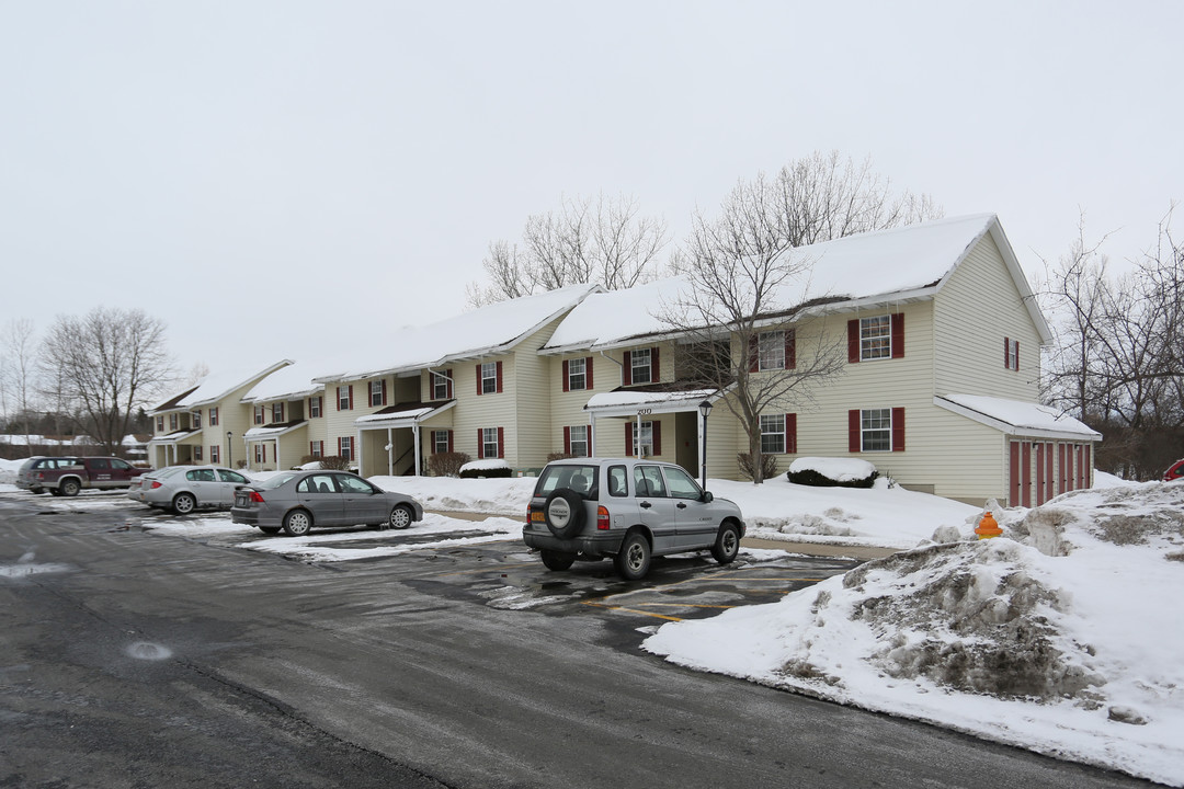 Genesee Country Apartments in Geneseo, NY - Building Photo