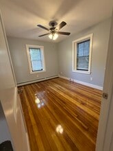 38 Salem St, Unit 10 in Salem, MA - Building Photo - Building Photo