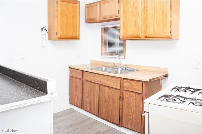 property at 923 Baughman St