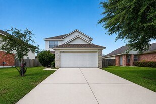 4403 Sprangletop Ave in Baytown, TX - Building Photo